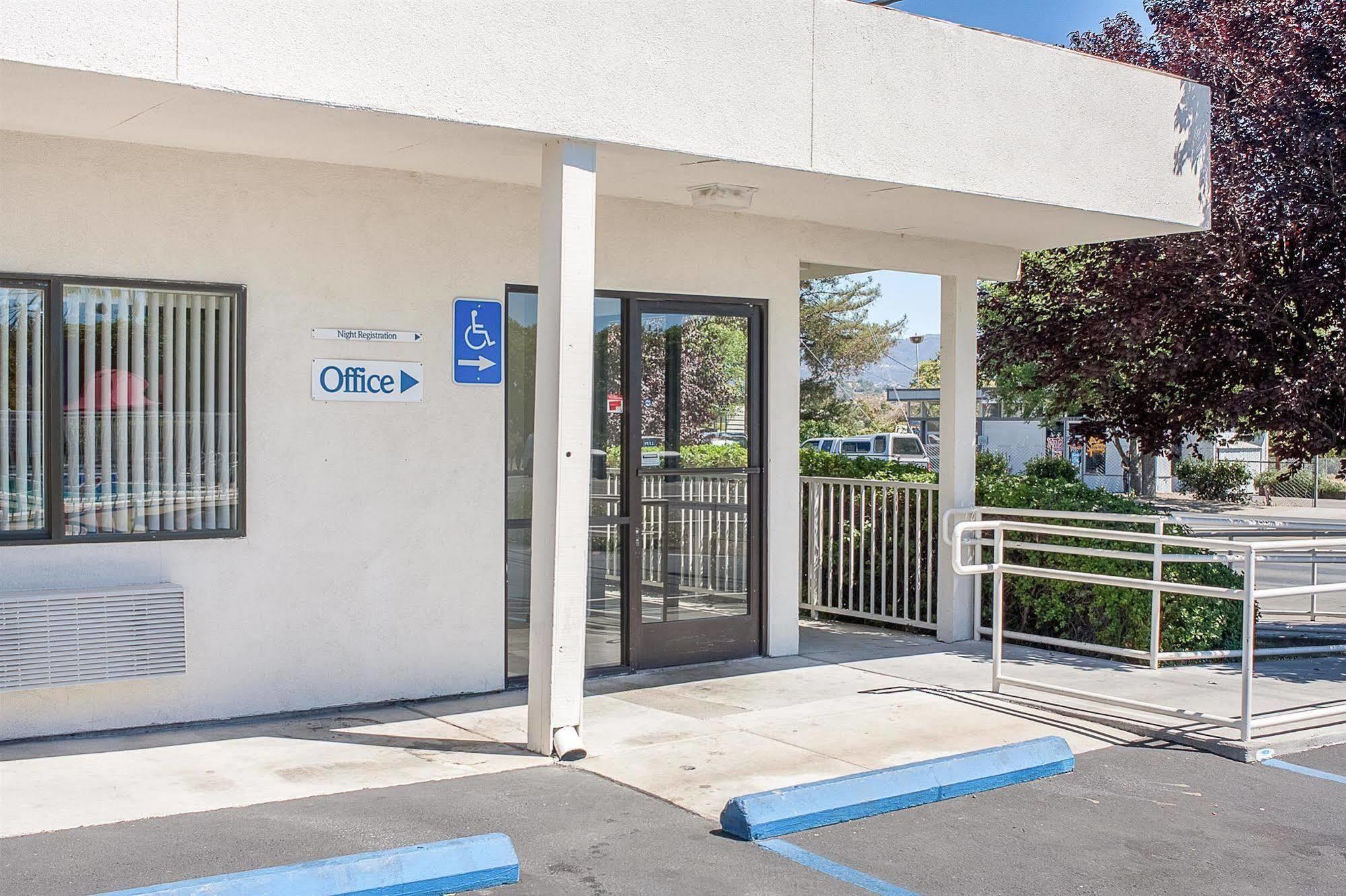 Motel 6-Ukiah, Ca Exteriör bild